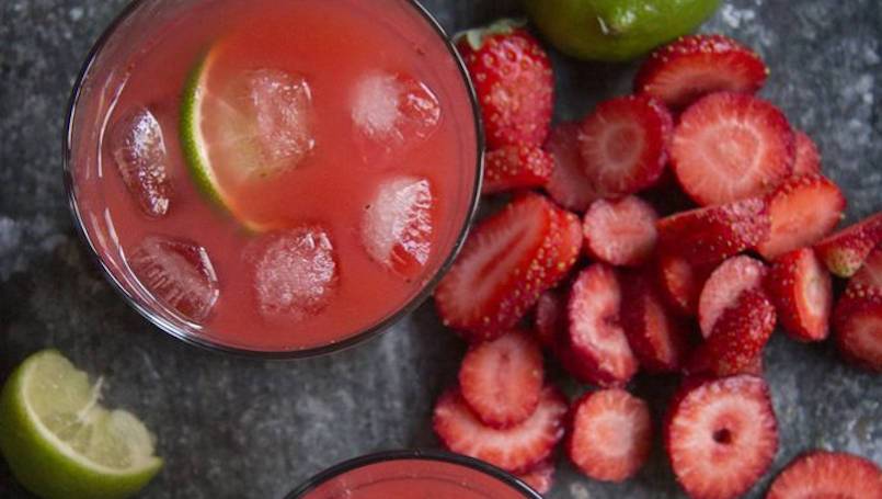 Strawberry Agua Fresca | Harrowsmith Magazine