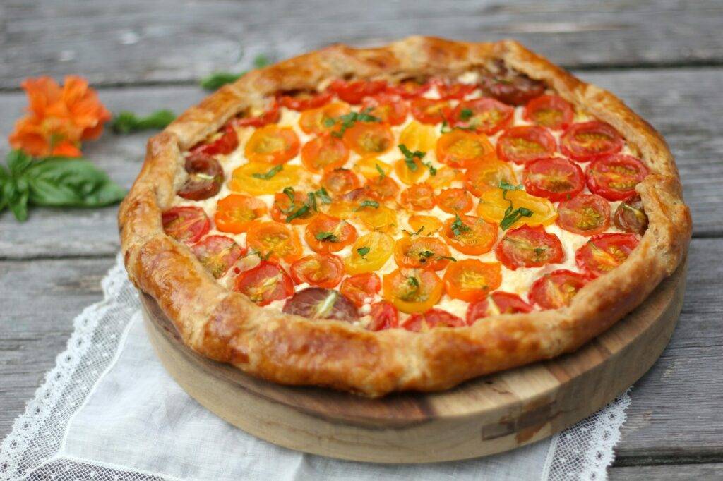 Aube’s Cherry Tomato Galette