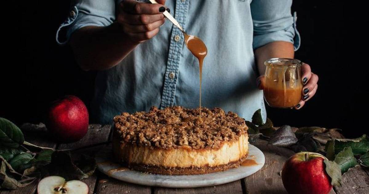 Pumpkin Cheesecake with Gingersnap Crust and Toasted Meringue