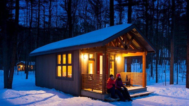 Winter Wonders – Due to COVID-19, please check their websites to see when open